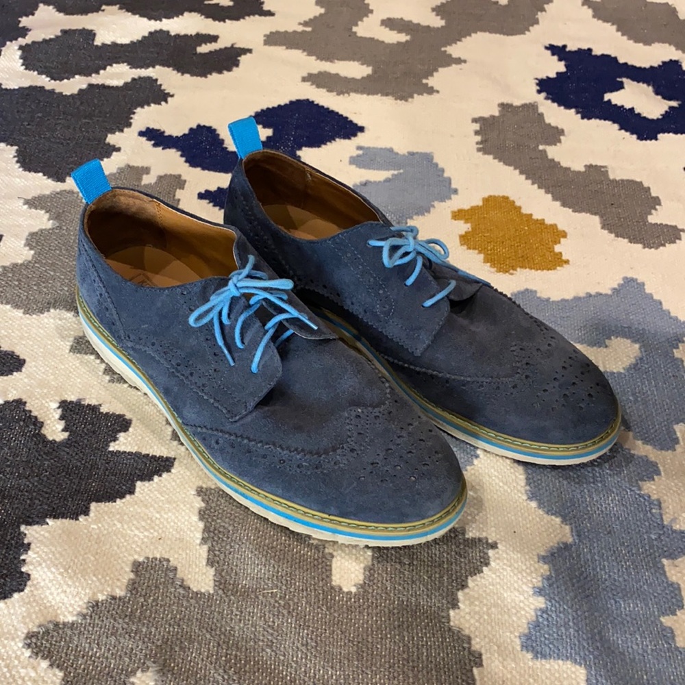 Kenneth Cole Reaction navy suede wingtips